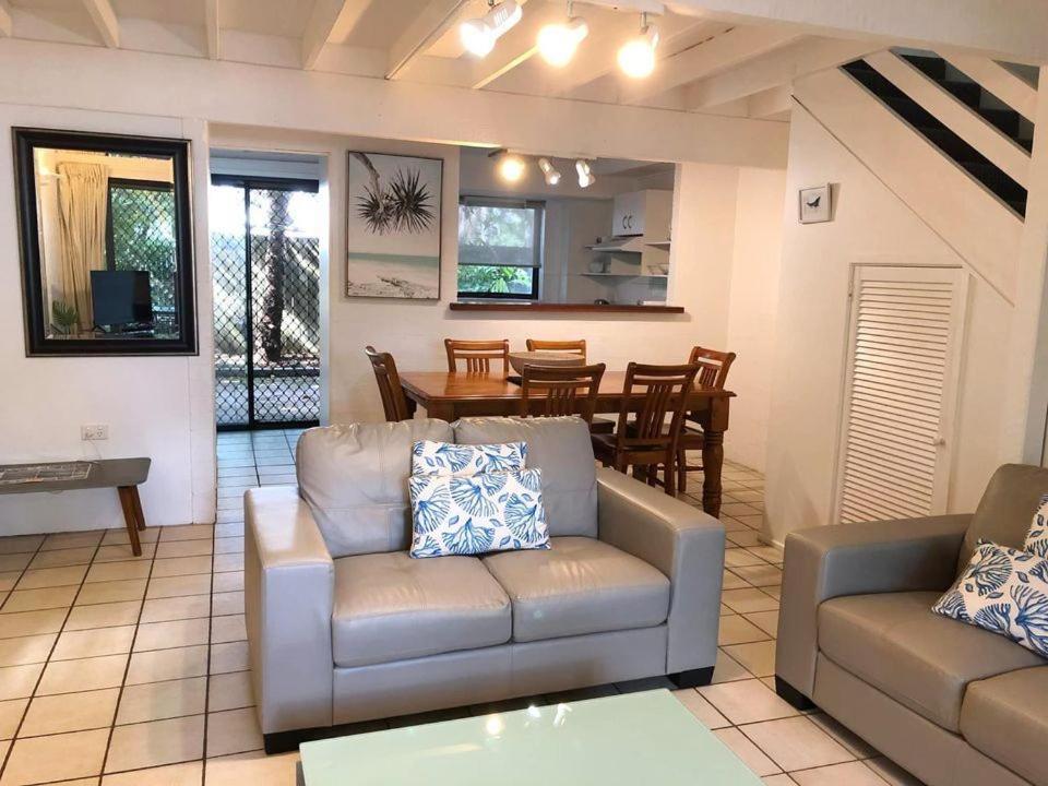 Le Court Villas Noosa Heads Dış mekan fotoğraf