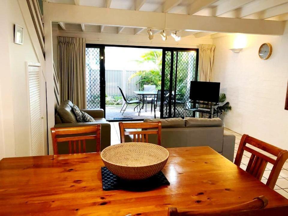 Le Court Villas Noosa Heads Dış mekan fotoğraf